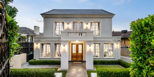 108 Cityview Road, Balwyn North Vic 3104
