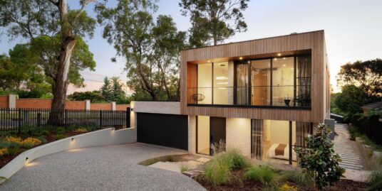 116 Old Eltham Road, Lower Plenty Vic 3093