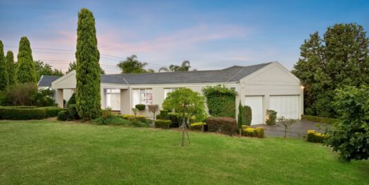 14 Oxford Close, Templsestowe Vic 3106