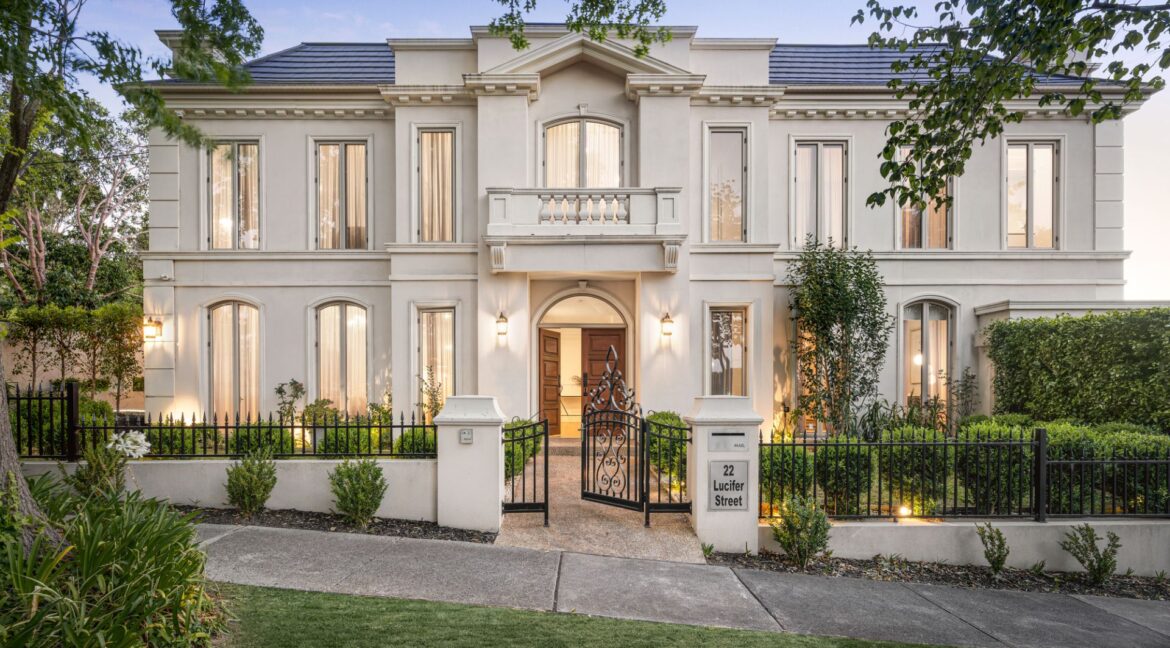 22 Lucifer Street, Balwyn North vic 3104