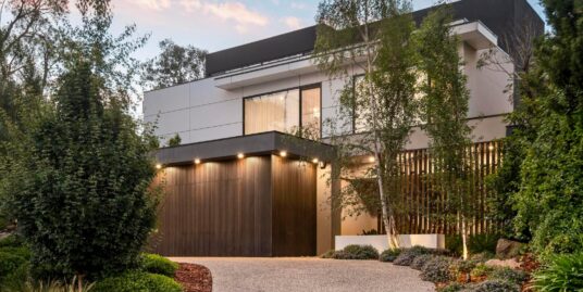 5 Rangeview Road, Lower Plenty Vic 3093